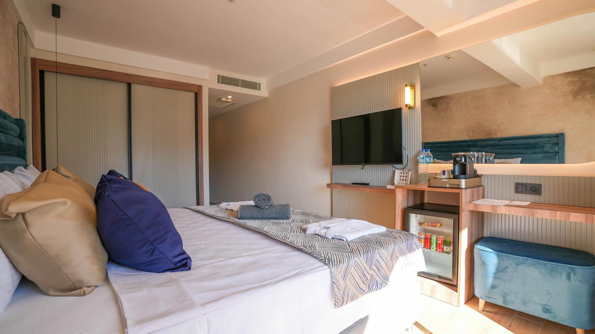 Ada Port Hotel Adults Only Алания Экстерьер фото
